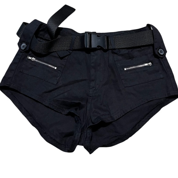 POSTER GIRL Black Cargo Shorts with Belt - Picture 1 of 8